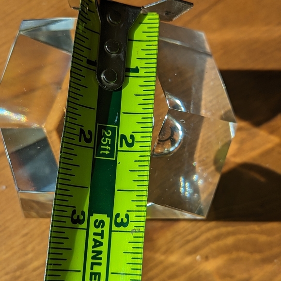 Petite, Mid-Century Modern, faceted crystal "Orchid" bud vase by Timo Sarpaneva - Picture 10 of 14